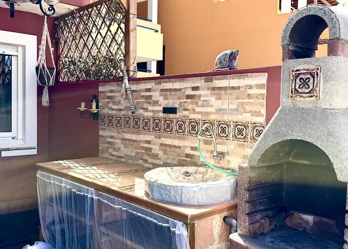 80m Sun Deck By Deihu Experiences Apartment *